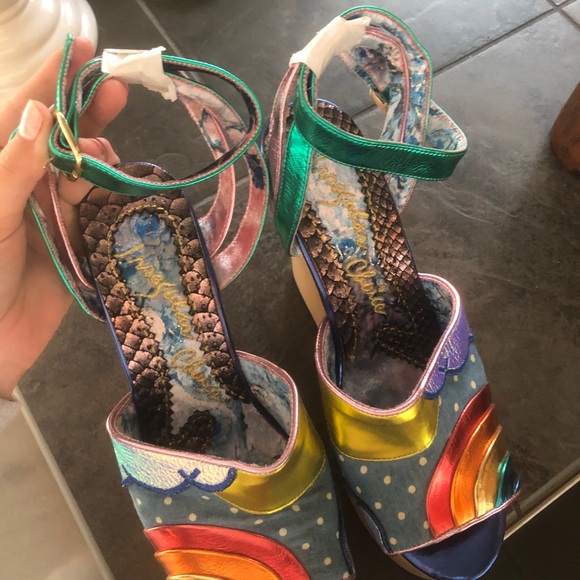 IREEGULAR CHOICE Rainbow Funshine Retro 70’s Wedges✨ - Picture 8 of 8